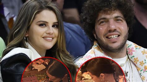 Selena Gomez Licks Boyfriend Benny Blancos Crotch。